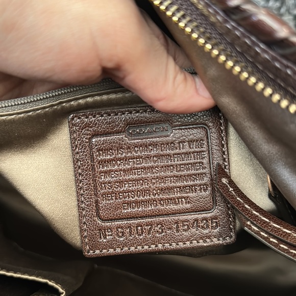 Coach Dillan shoulder bag brown leather 15435 - Picture 9 of 11